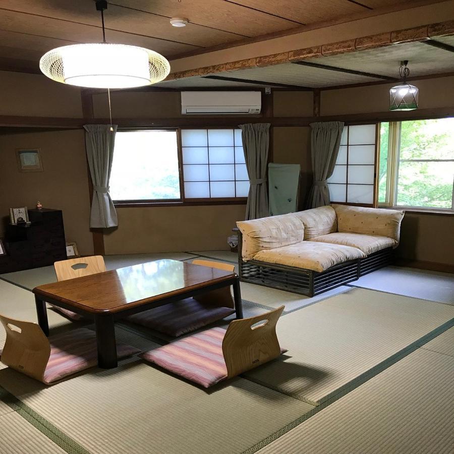 Hakone Kaminoyu Hotel Exterior photo